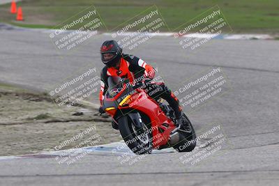 media/Nov-30-2025-TrackDaz (Sun) [[d8b22663df]]/B Group/Session 3 (Off Ramp)/